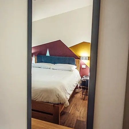Chalet Lago Bed & Breakfast