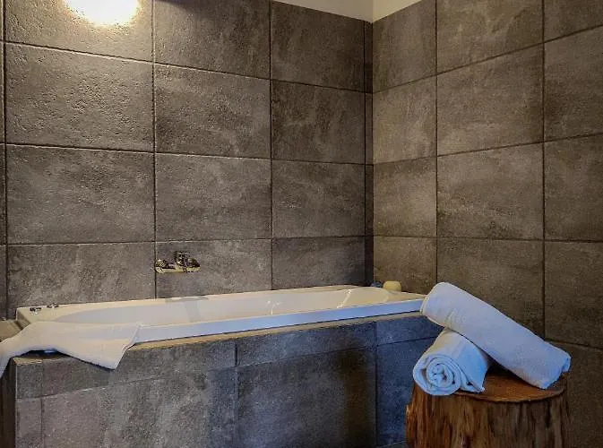 Alojamento de Acomodação e Pequeno-almoço Chalet Lago 3*