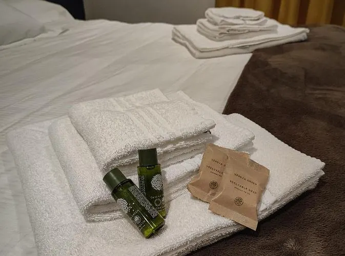 Chalet Lago Alojamento de Acomodação e Pequeno-almoço Taverna (Calabria)